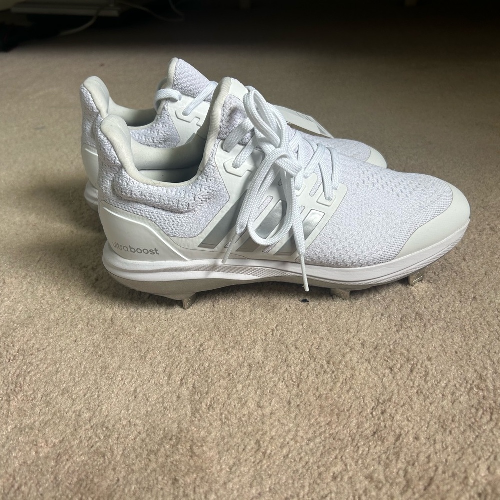 Adidas men’s Ultraboost White Knit Athletic Cleats